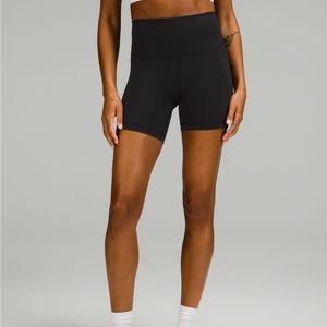 Lulu Wunder Training High-Rise Shorts 6”